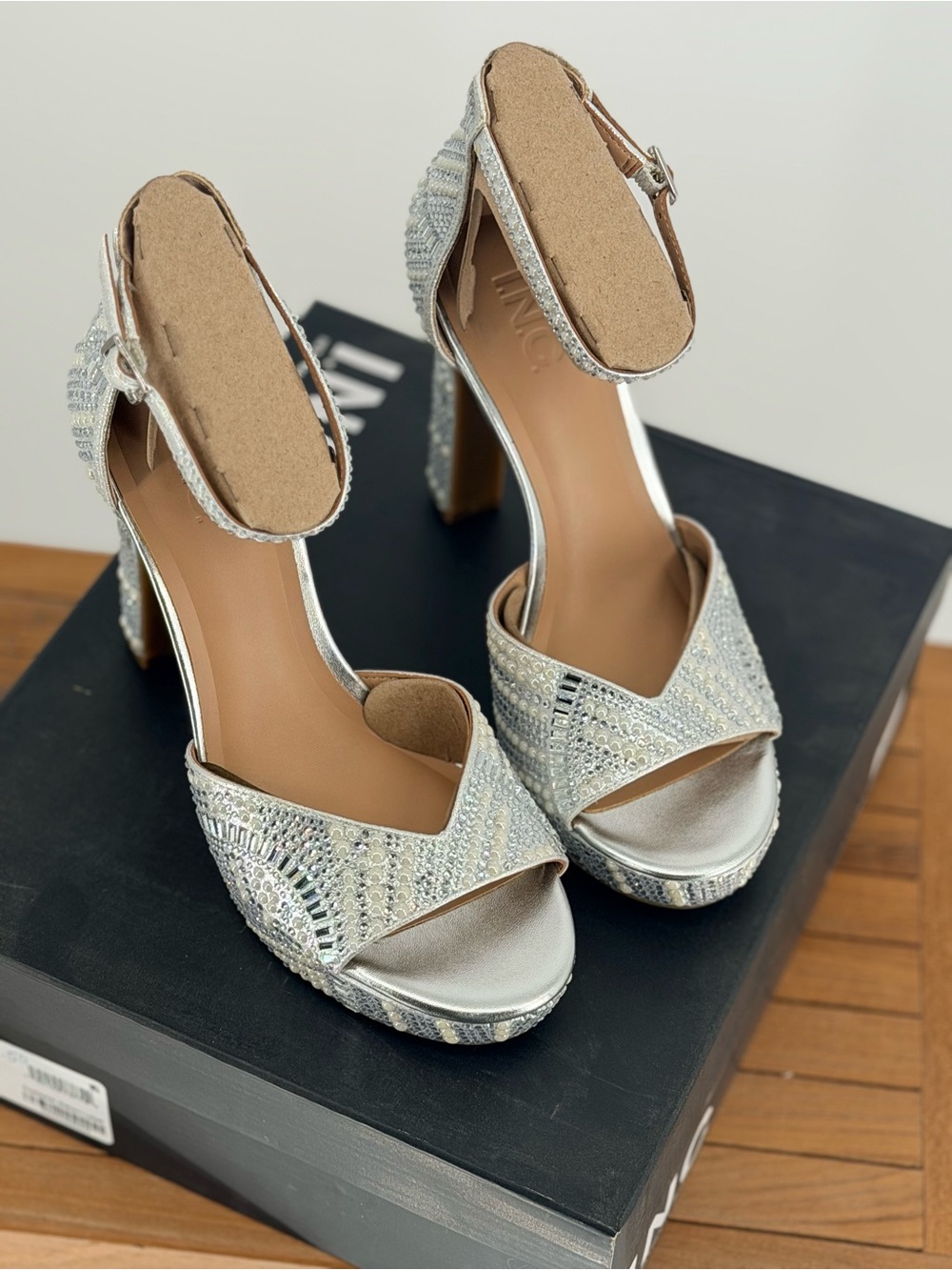 New INC Elegant Silver Crystal Platform High Heel Sandals - Women Size 7.5 M